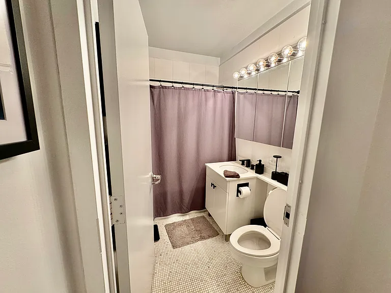 99 John St #2309 — Photo 9