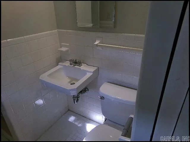 701 N Buchanan St — Photo 19