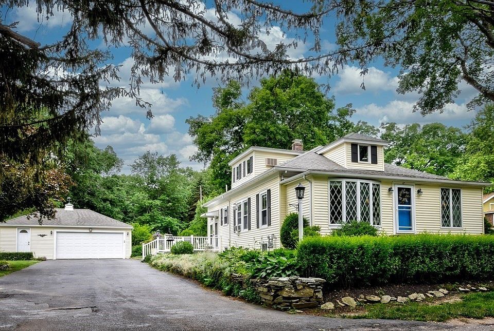 17 Elm St, North Grafton, MA 01536 Zillow