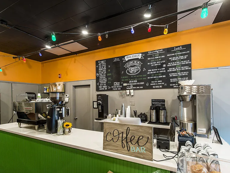 Breaking Grounds Cafe