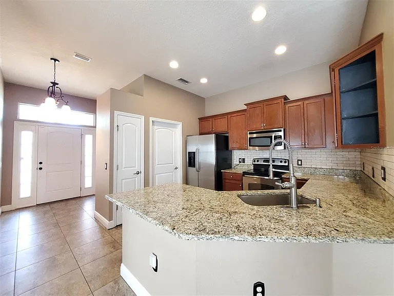 10737 Standing Stone Dr — Photo 7