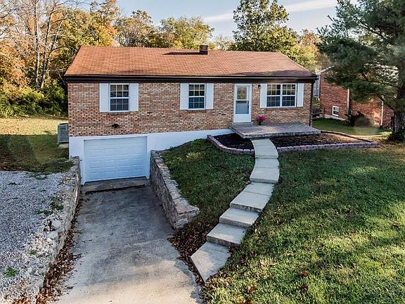 5th image of 3870 Stewart Dr
