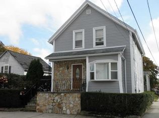 594 Elm St, New Bedford, MA 02740