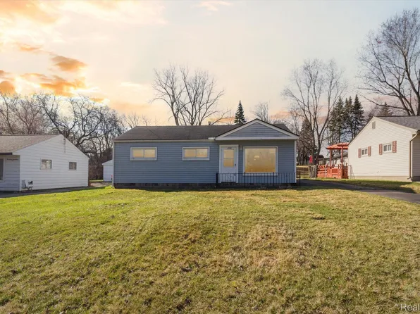 2552 James Rd, Auburn Hills, MI 48326