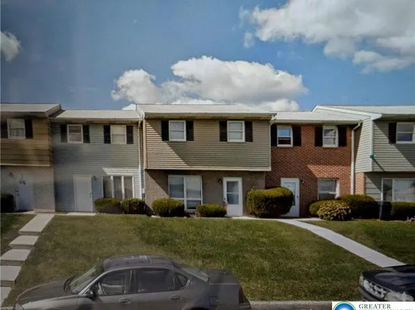 97 Hillcrest Ln APT B13, Slatington, PA 18080