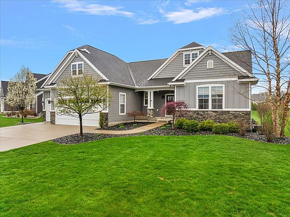 4th image of 5734 Stonebridge Dr SW