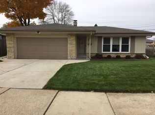 4210 Manhattan Dr, Racine, WI 53402