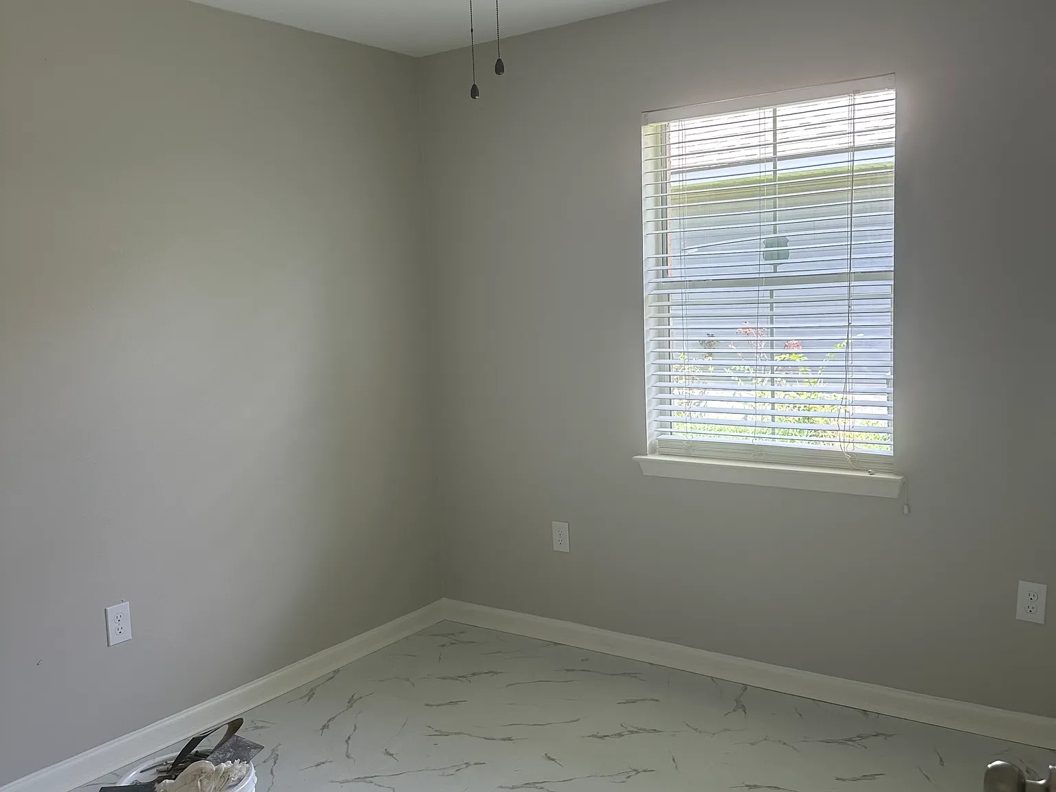 3 bed, 1313 sqft, $2,000 — Photo 3