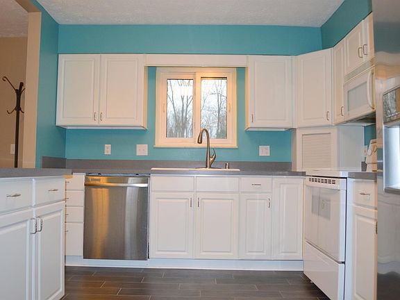 3rd image of 6577 E Knollwood Cir