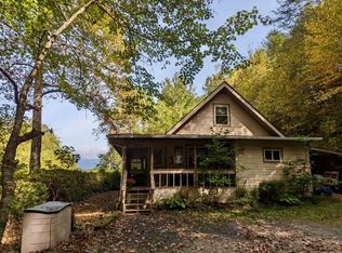 173 Cougar Ln, Whittier, NC 28789