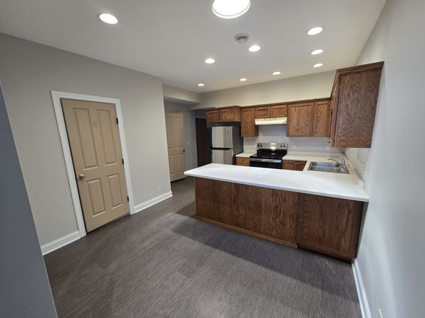 207 E 3rd St #1