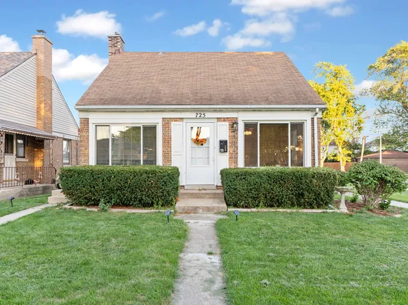 725 Bristol Ave, Westchester, IL 60154