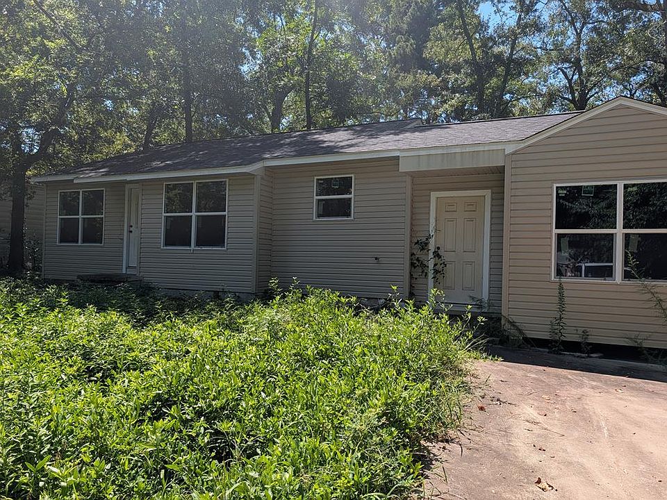 1st image of 605 Dogwood Trl