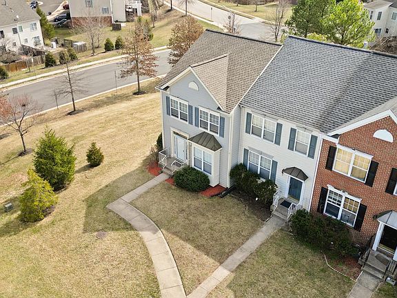 3rd image of 2533 Miranda Ct
