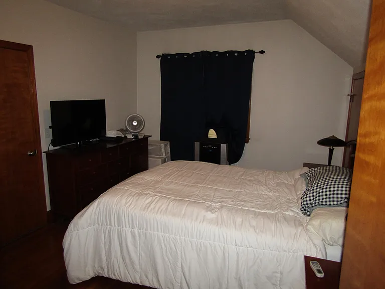 561 Hope St #3 — Photo 7