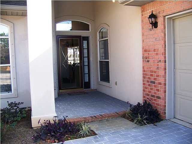 1st image of 1452 Champions Green Dr