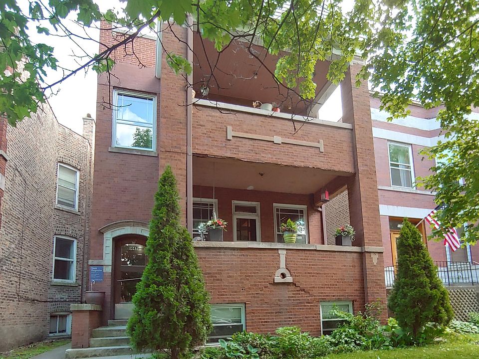 1st image of 1447 W Olive Ave APT 2