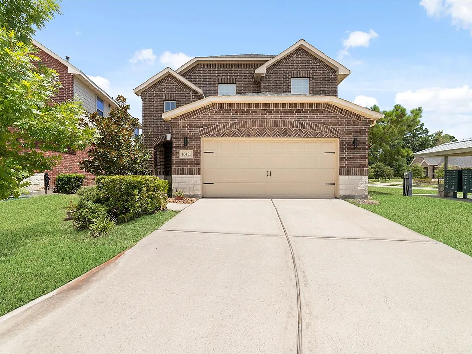 16451 Rosary Pea Pl