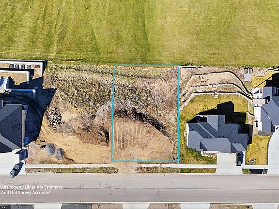 4th image of 129 N Sherwood Dr