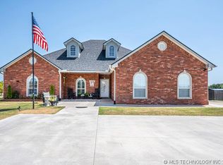 2902 Provence Rd, Ardmore, OK 73401
