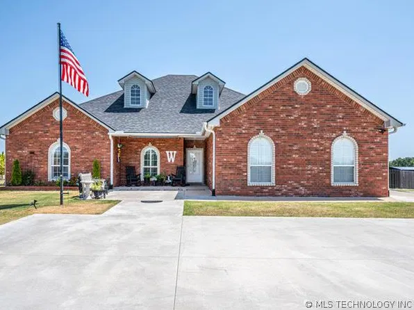 2902 Provence Rd, Ardmore, OK 73401