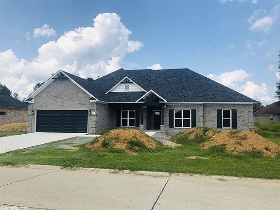 2nd image of 33 Duncan Ln