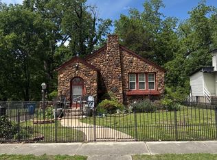 1621 S Main St, Carthage, MO 64836