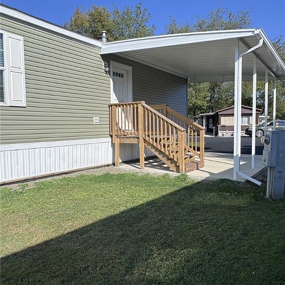 Listing photo 4