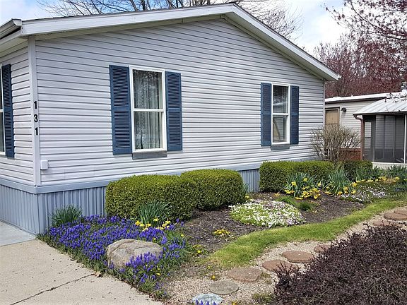 4th image of 131 Birchbark Dr