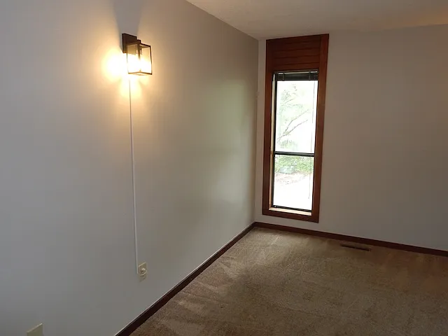 114 Houston St — Photo 12