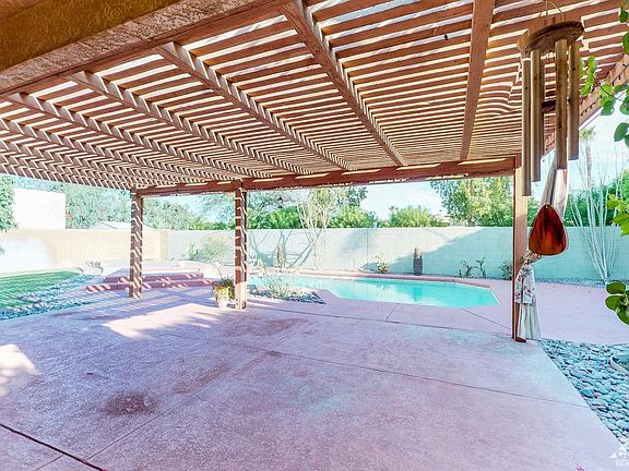 2nd image of 79103 Lake Club Dr