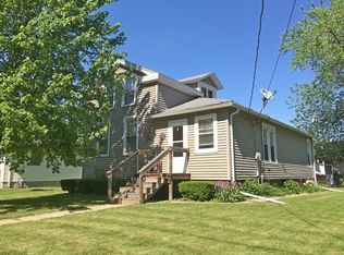 1115 S Chestnut St, Princeton, IL 61356