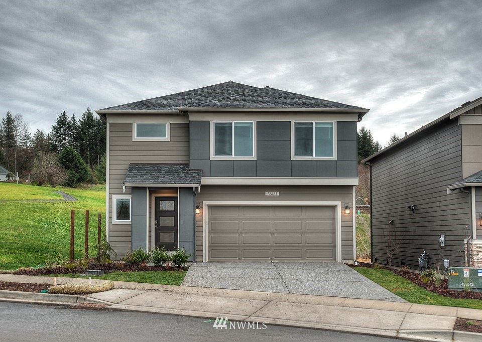 1st image of 16828 124h Place SE #3055