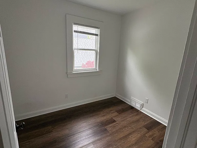6005 Pear Ave #2 — Photo 8