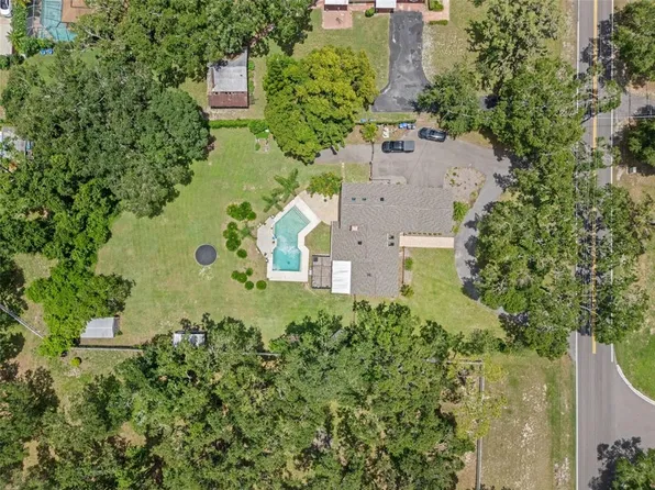 2306 S Valrico Rd, Valrico, FL 33596