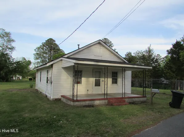 714 Bunting Street, Clinton, NC 28328