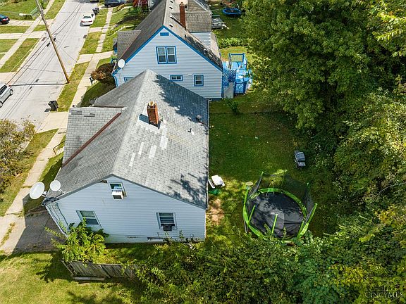 5th image of 1726 Ashbrook Dr