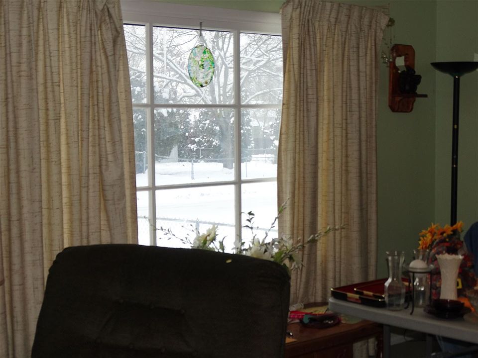 2nd image of 3617 E Carlisle Ave