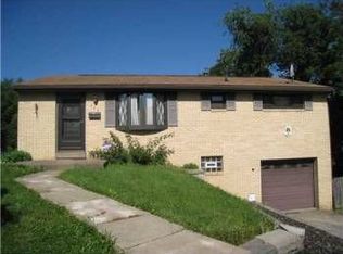 225 Sunview Dr, Verona, PA