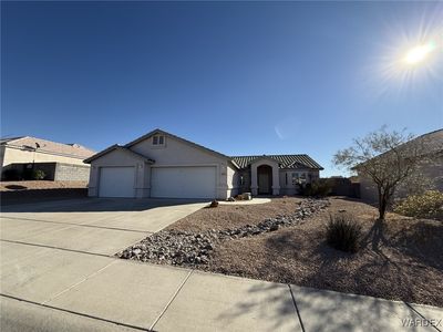 2942 Los Pueblos Dr, Bullhead City, AZ, 86429