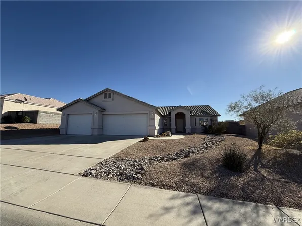 2942 Los Pueblos Dr, Bullhead City, AZ 86429