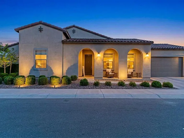 17244 W Vacaville St — Photo 1
