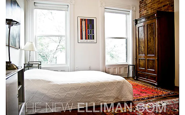 Rented by Douglas Elliman | media 29