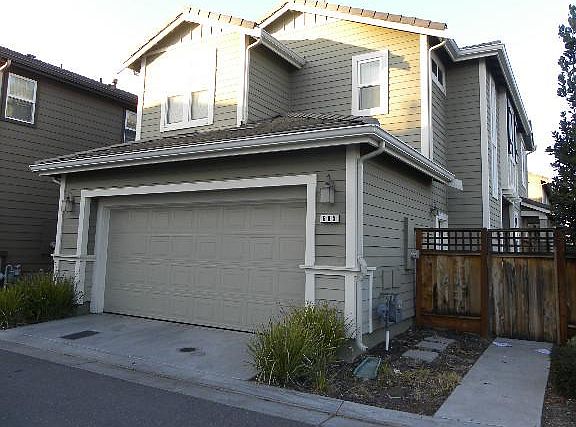 3rd image of 685 S 22nd St