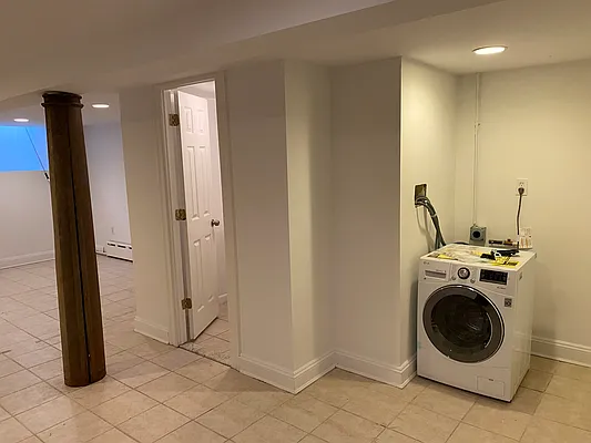 Rented by Owner | media 33