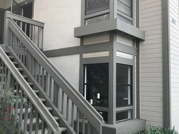 1941 Wellington Ln, Vista, CA