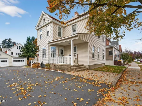 211 N 5th Avenue, Mechanicville, NY 12118