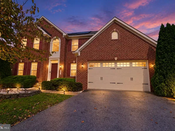 2956 Kincaid Dr, Waldorf, MD 20603