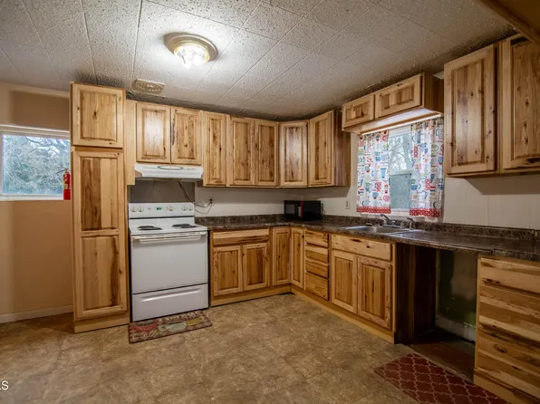 2343 County Road 136 St, Saint Anthony, ND 58566