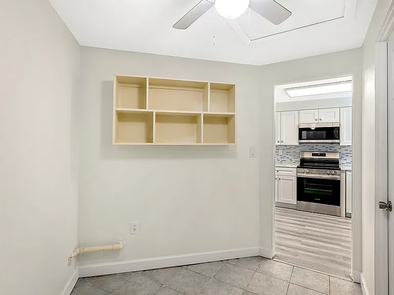 2512 Post Rd — Photo 35